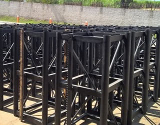 Serviços svg+xml,%3Csvg%20xmlns%3D%22http%3A%2F%2Fwww.w3 - Serviços